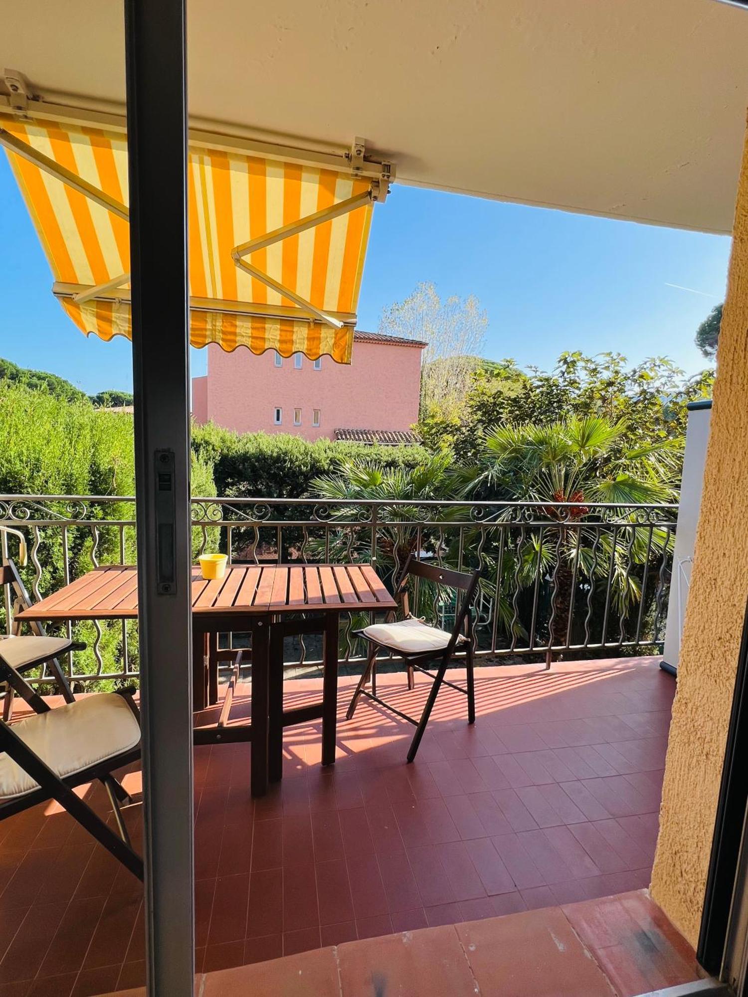 Superbe Appartement Terrasse Et Parking Prive Saint-Tropez Buitenkant foto