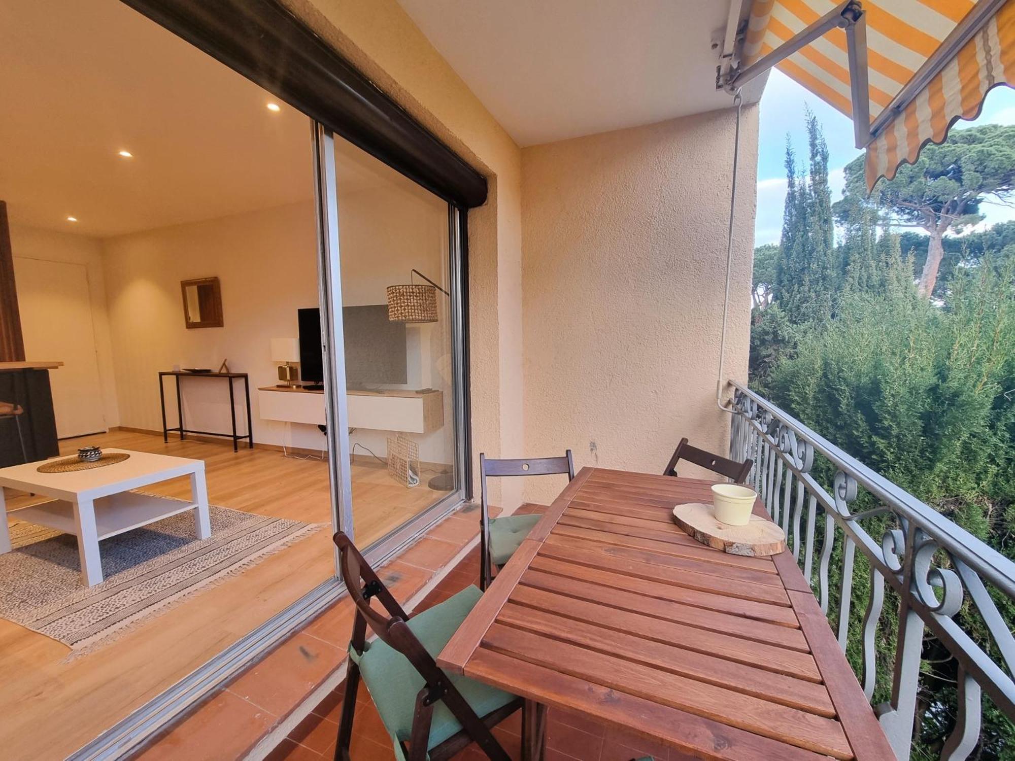 Superbe Appartement Terrasse Et Parking Prive Saint-Tropez Buitenkant foto