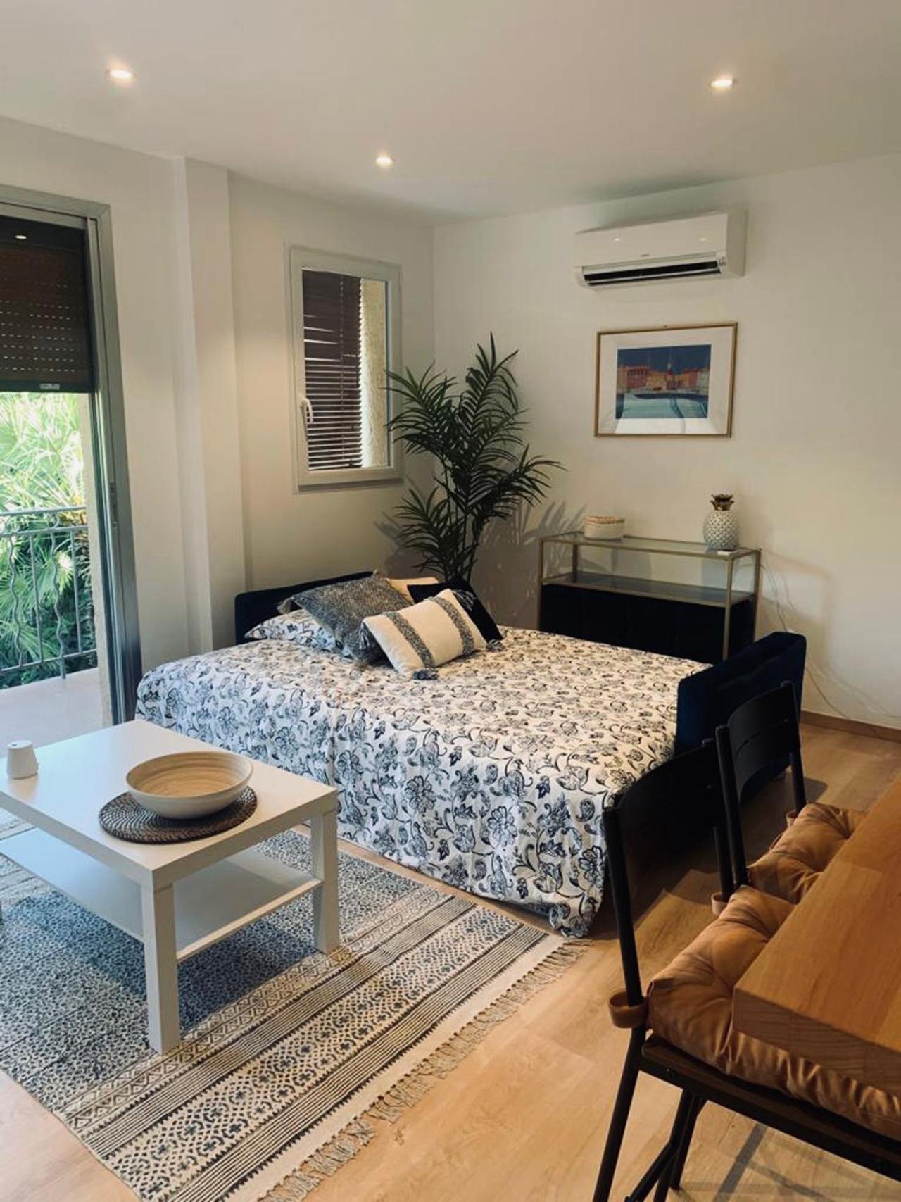 Superbe Appartement Terrasse Et Parking Prive Saint-Tropez Buitenkant foto
