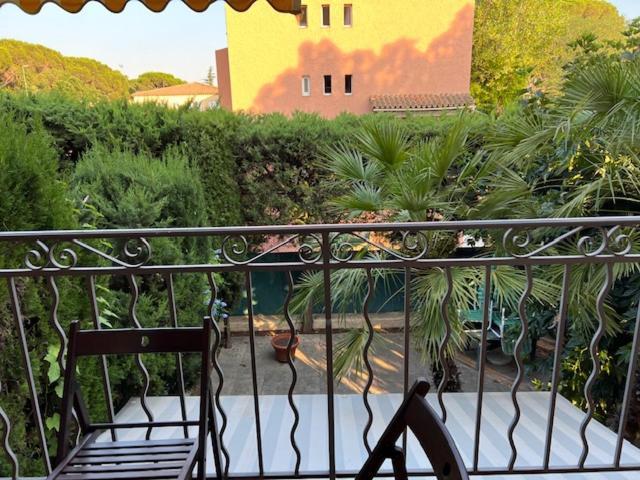 Superbe Appartement Terrasse Et Parking Prive Saint-Tropez Buitenkant foto
